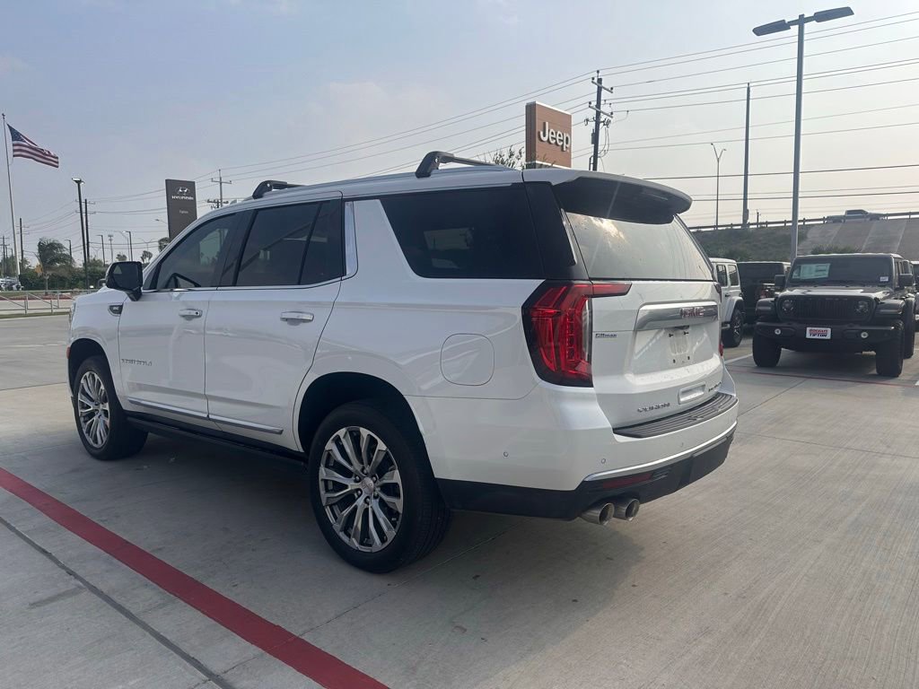 Used 2024 GMC Yukon Denali w/ Denali Reserve Package RWD image 5