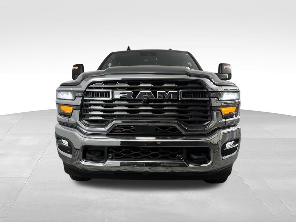 Used 2025 RAM 2500 Big Horn AWD/4WD image 4