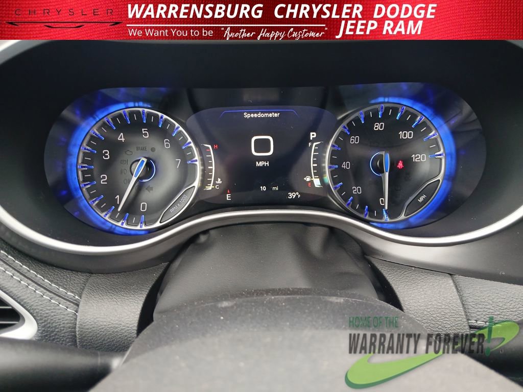 New 2026 Chrysler Pacifica Select AWD/4WD image 16