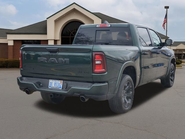 New 2026 RAM 1500 4x4 Crew Cab image 3