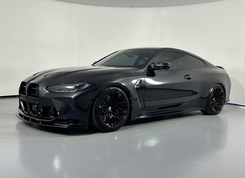 Used 2024 BMW M4 Competition RWD image 3