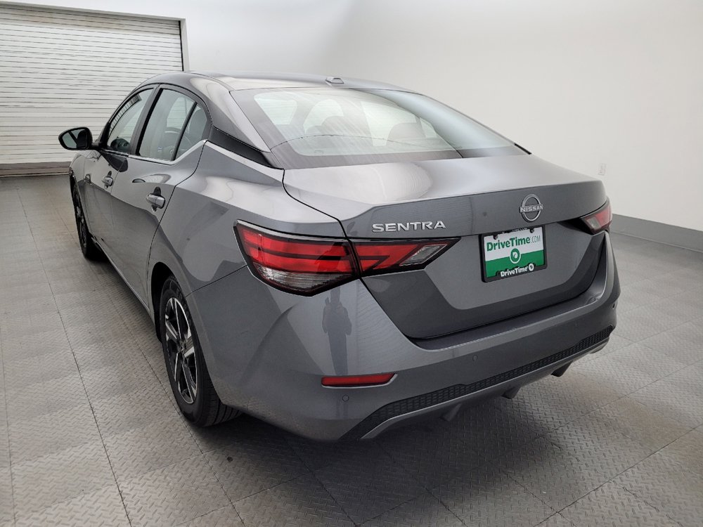 Used 2025 Nissan Sentra SV FWD image 5