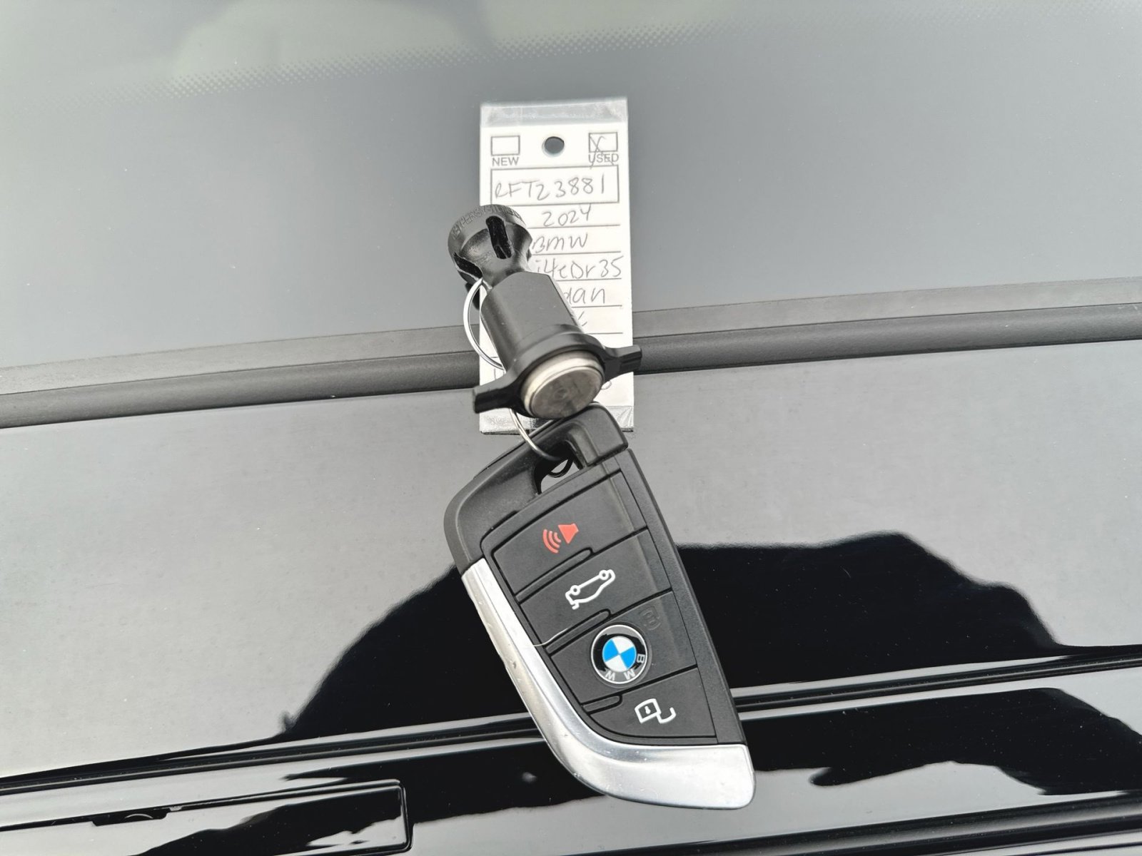 Used 2024 BMW i4 eDrive35 w/ Premium Package image 39