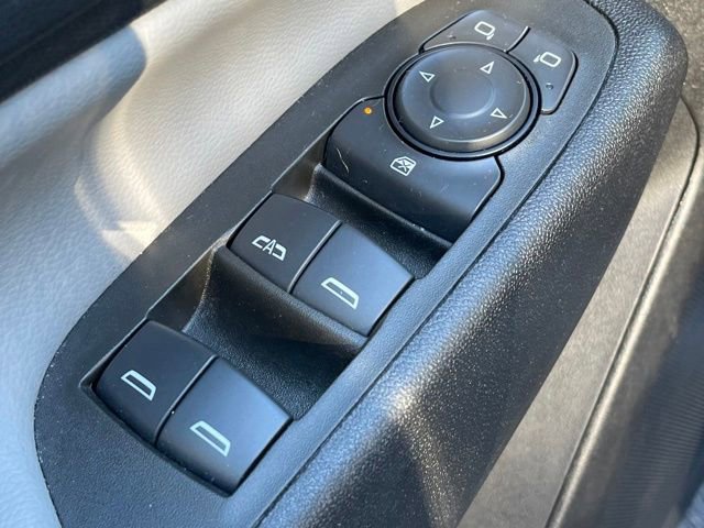 Used 2023 Chevrolet Equinox LT image 18