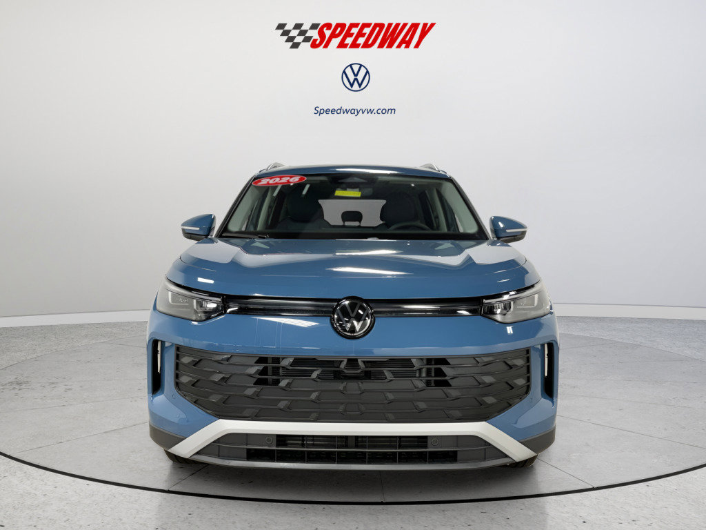 New 2026 Volkswagen Tiguan SE image 2