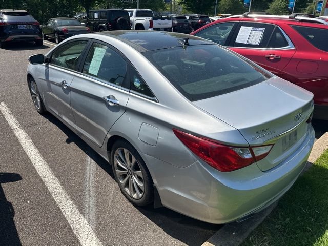 Used 2012 Hyundai Sonata Limited w/ Navigation Pkg FWD image 6