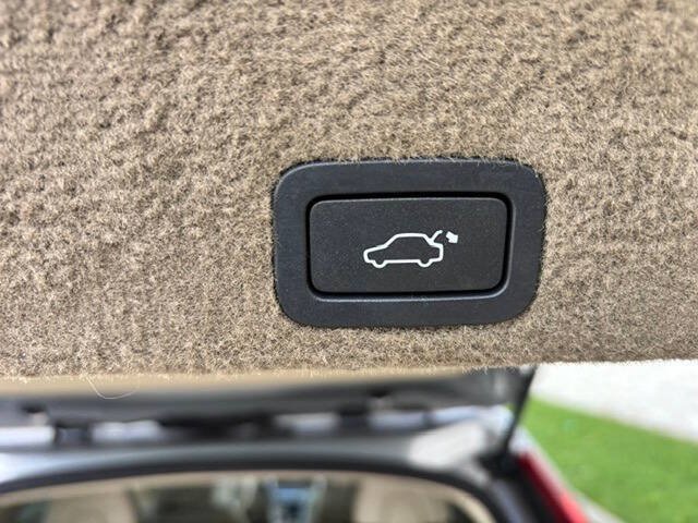 Used 2011 Volvo XC60 3.2 FWD image 15