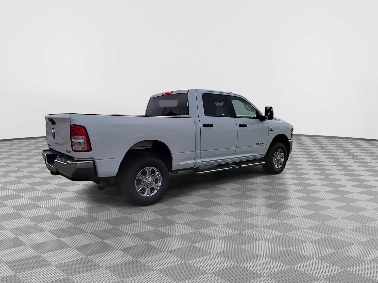 Used 2024 RAM 2500 Big Horn image 8