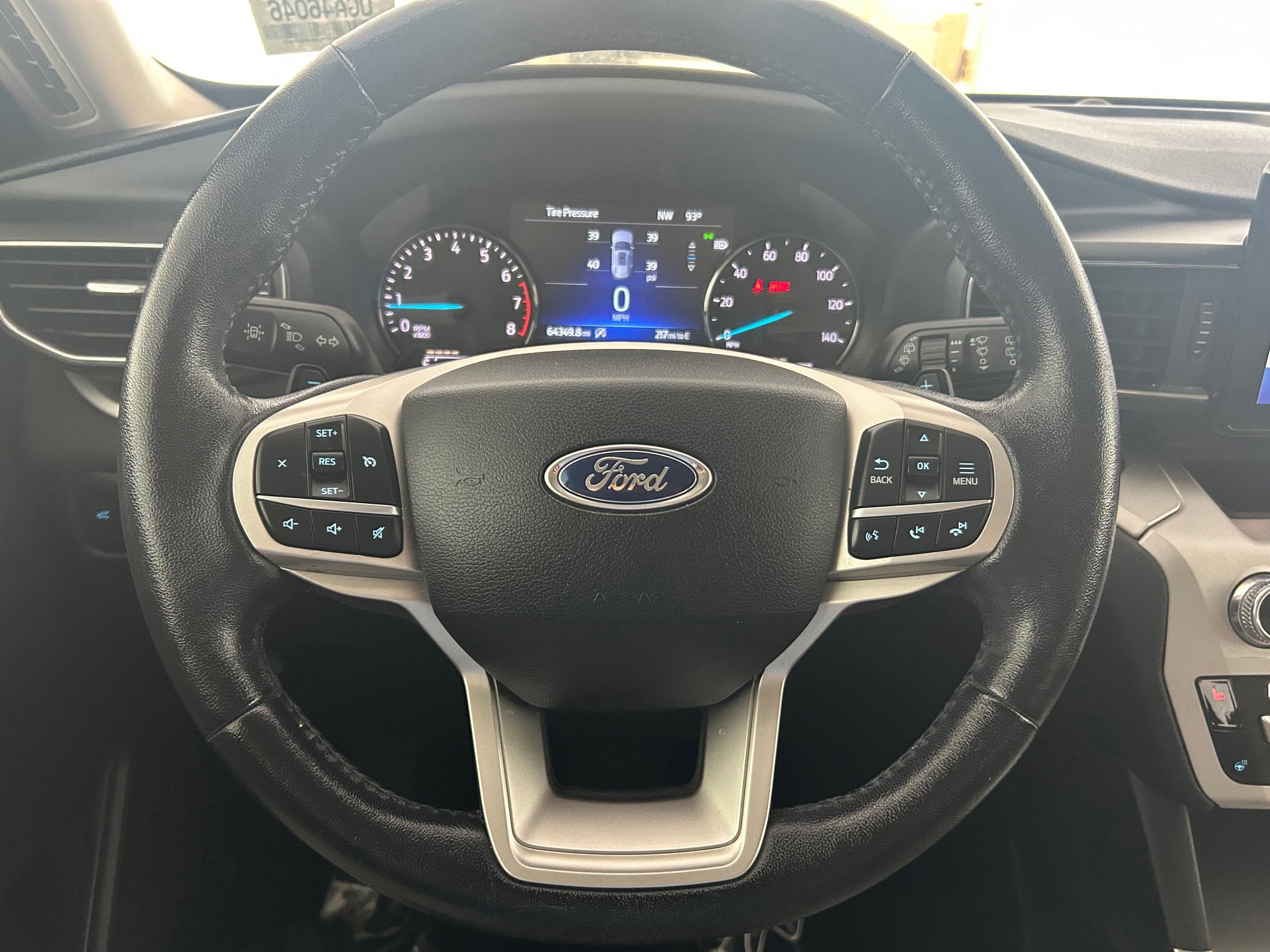 Certified 2021 Ford Explorer XLT w/ Equipment Group 202A RWD image 14