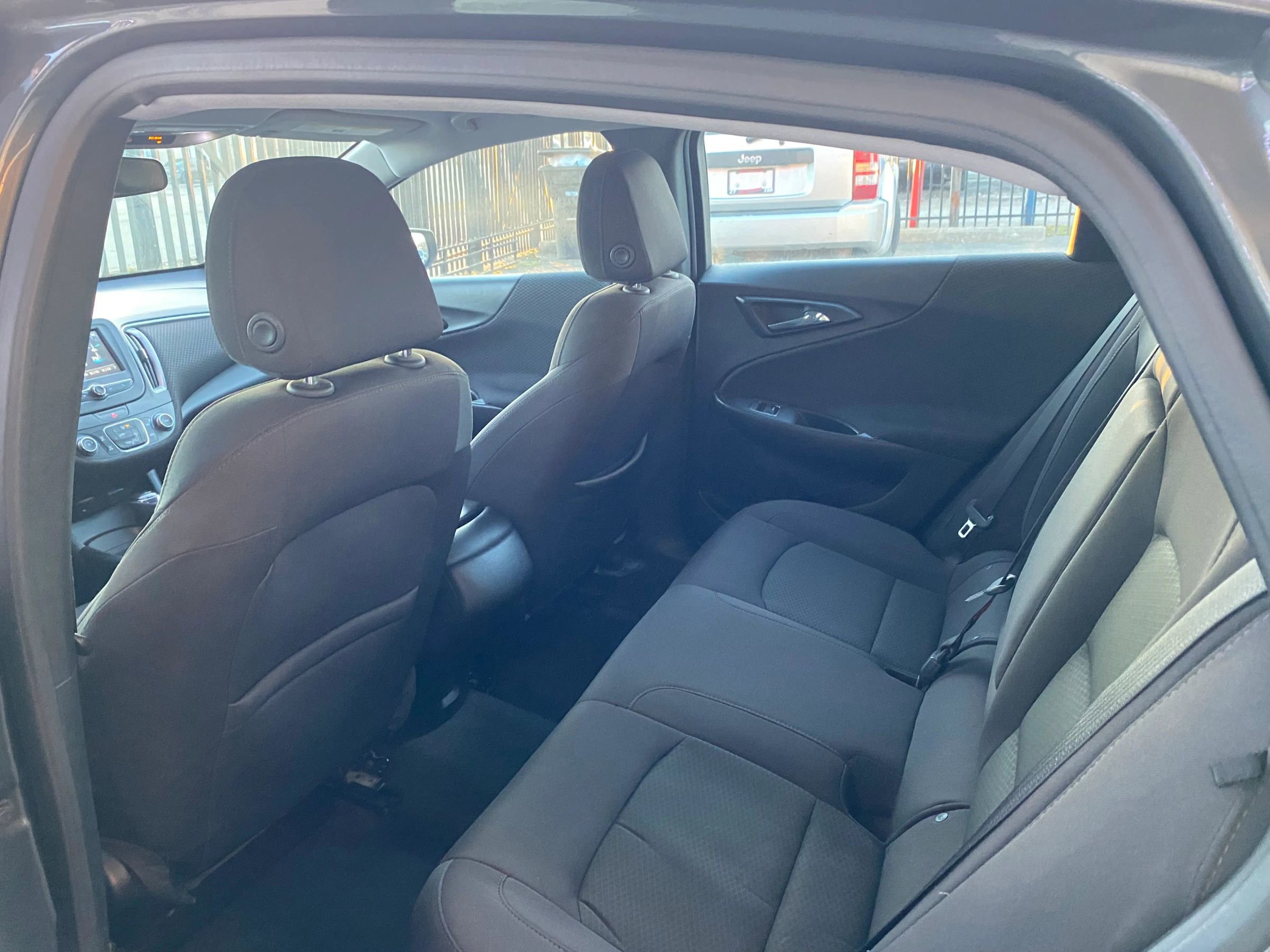 Used 2017 Chevrolet Malibu LS image 9