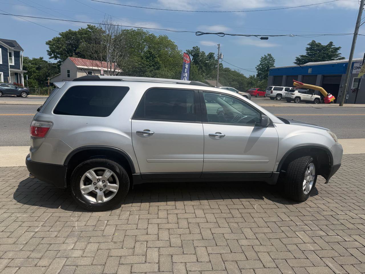 Used 2012 GMC Acadia SLE FWD image 7