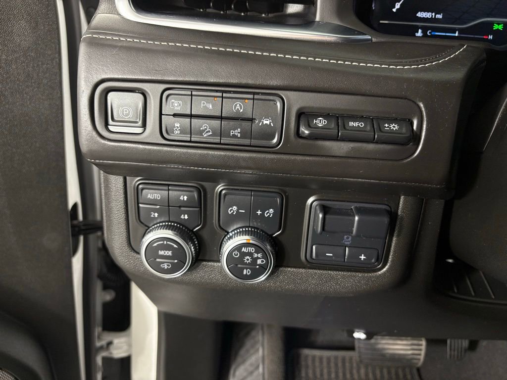 Used 2023 GMC Yukon Denali Ultimate image 26