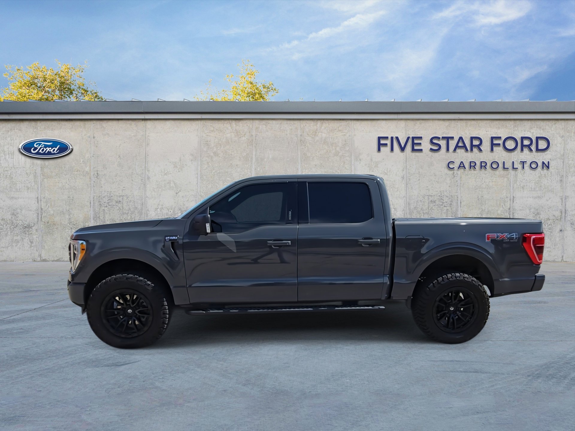 Certified 2021 Ford F150 XLT w/ Equipment Group 302A High image 5