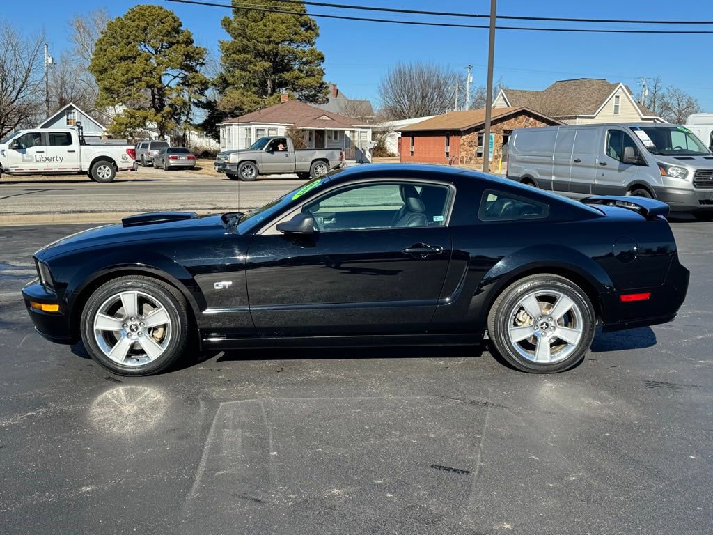 Used 2007 Ford Mustang GT image 28