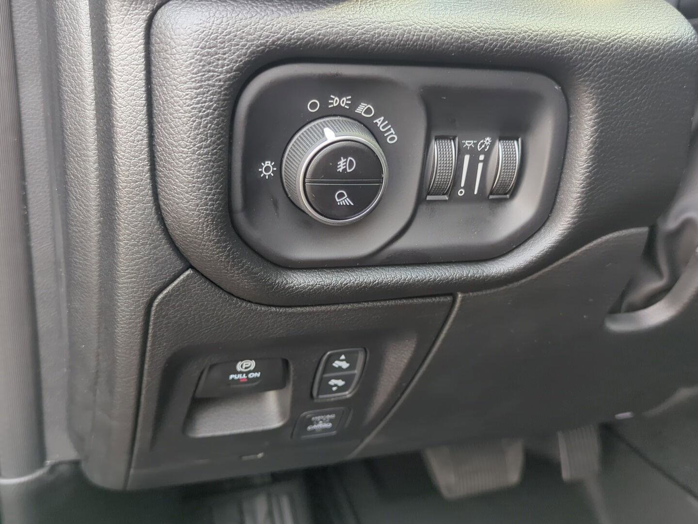 New 2026 RAM 1500 Rebel image 15