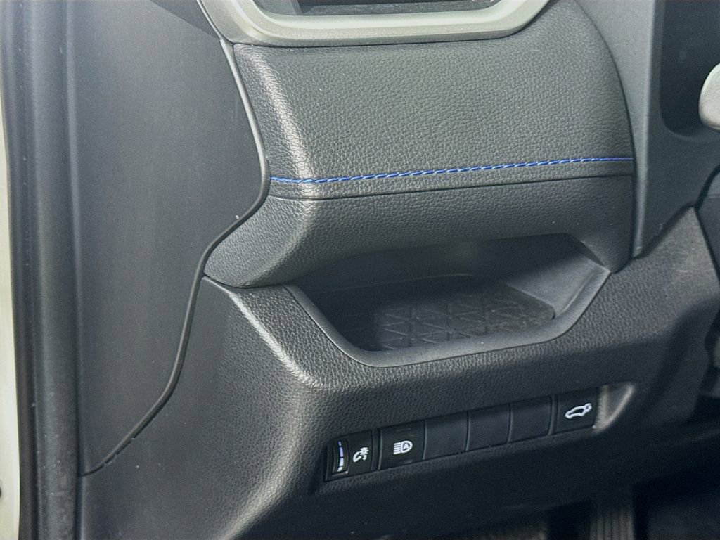 Used 2019 Toyota RAV4 XSE image 10