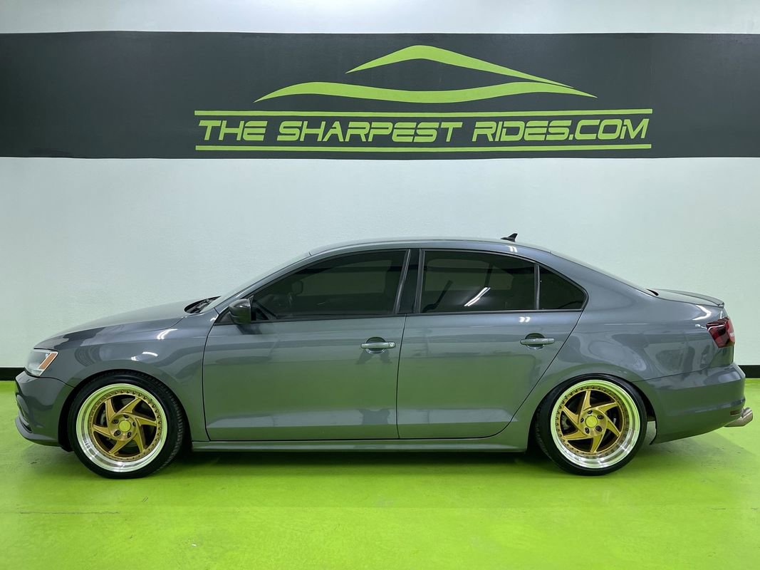 Used 2016 Volkswagen Jetta Sport image 6
