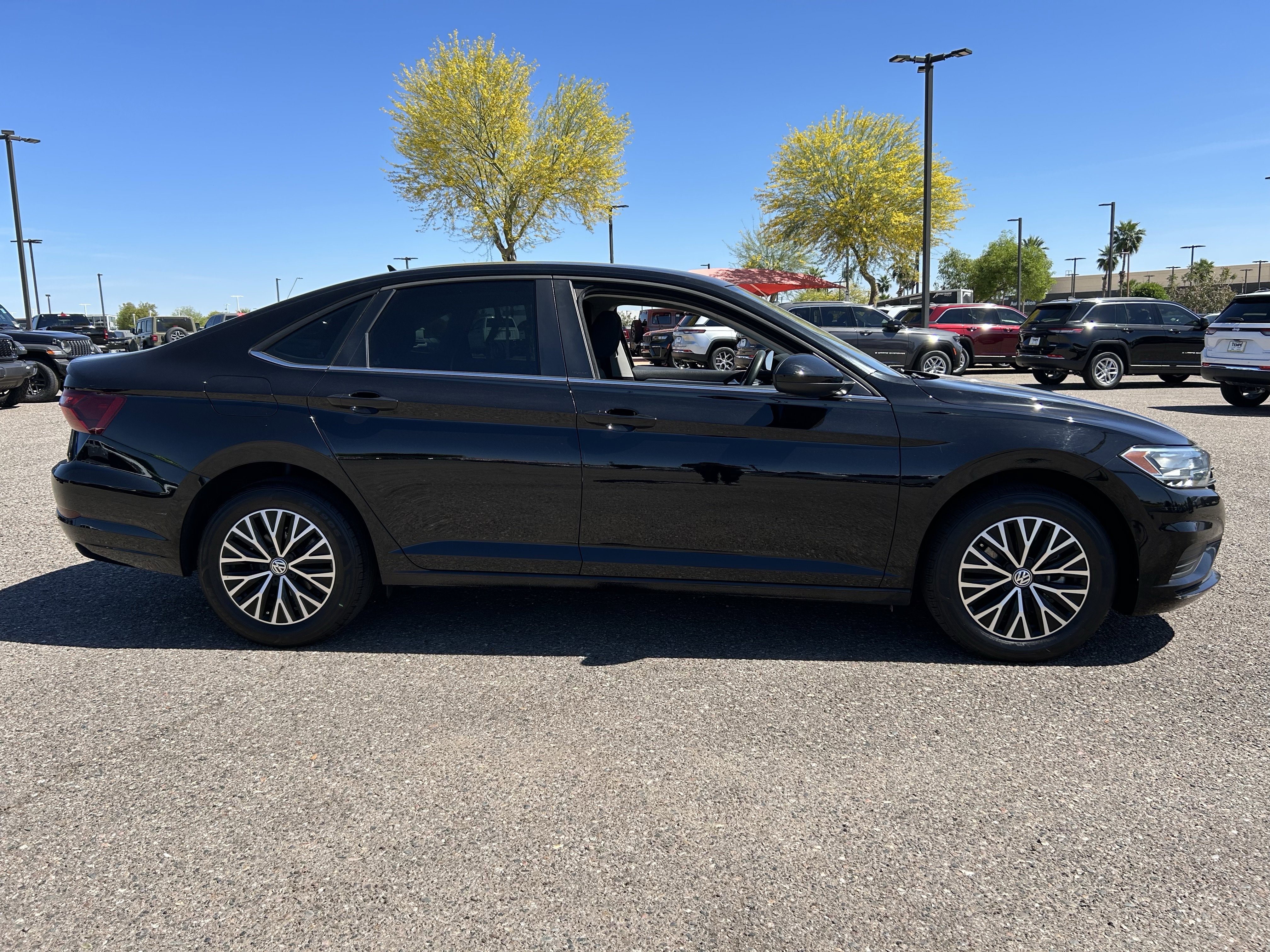 Used 2021 Volkswagen Jetta S w/ Driver Assistance Package image 6
