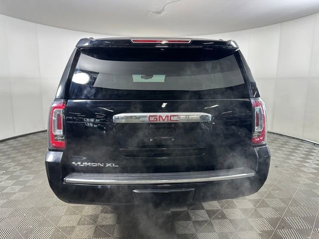 Used 2019 GMC Yukon XL Denali w/ Denali Ultimate Package AWD/4WD image 4