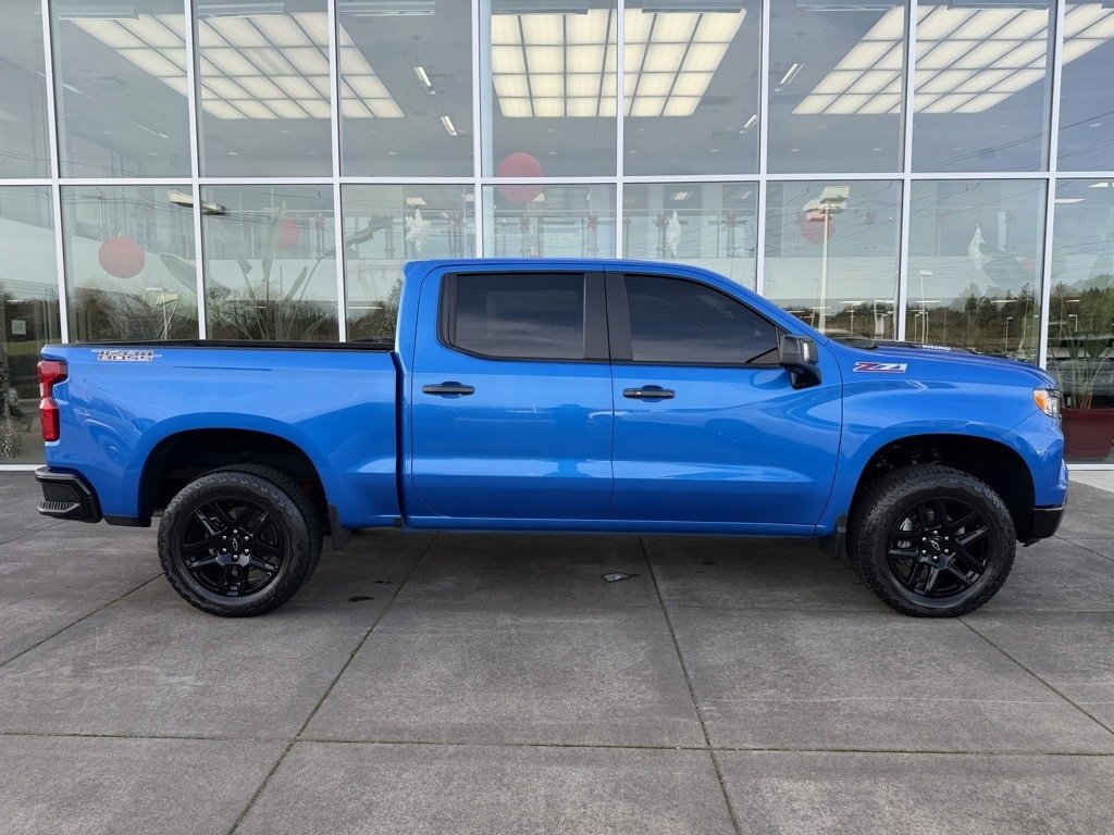 Used 2025 Chevrolet Silverado 1500 LT Trail Boss w/ LT Trail Boss Premium Package image 8