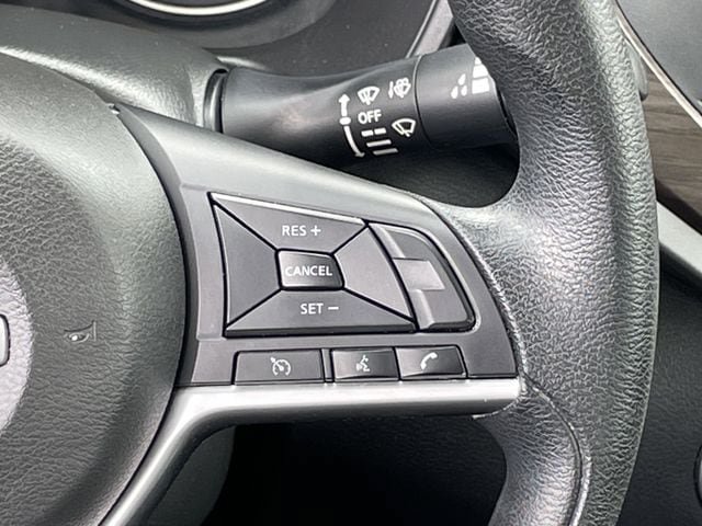 Used 2024 Nissan Altima 2.5 SV FWD image 14
