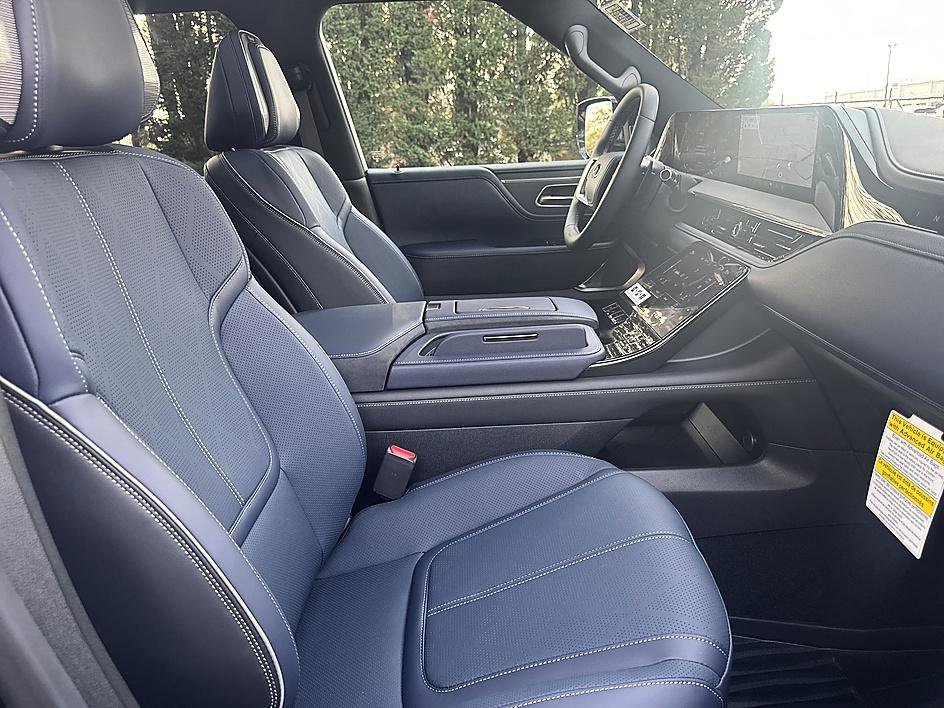 New 2026 INFINITI QX80 4WD image 21