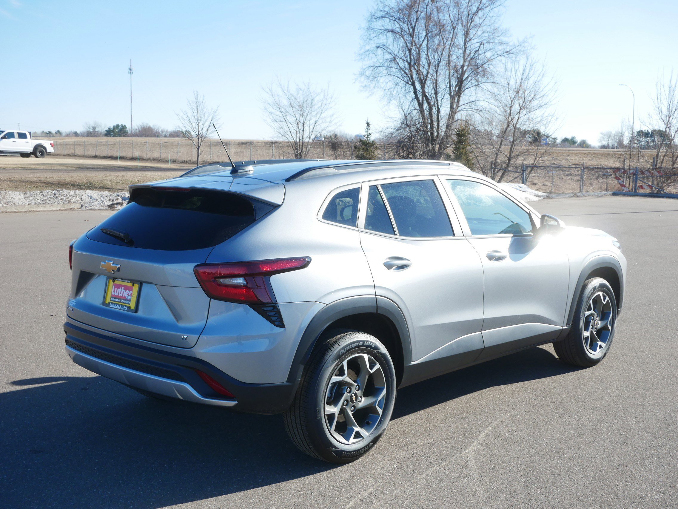 Used 2025 Chevrolet Trax LT w/ LT Convenience Package image 7