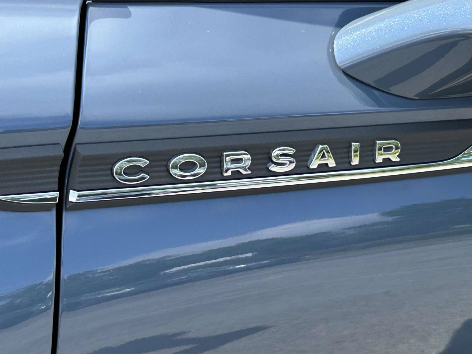 Certified 2023 Lincoln Corsair FWD w/ Equipment Group 101A image 13