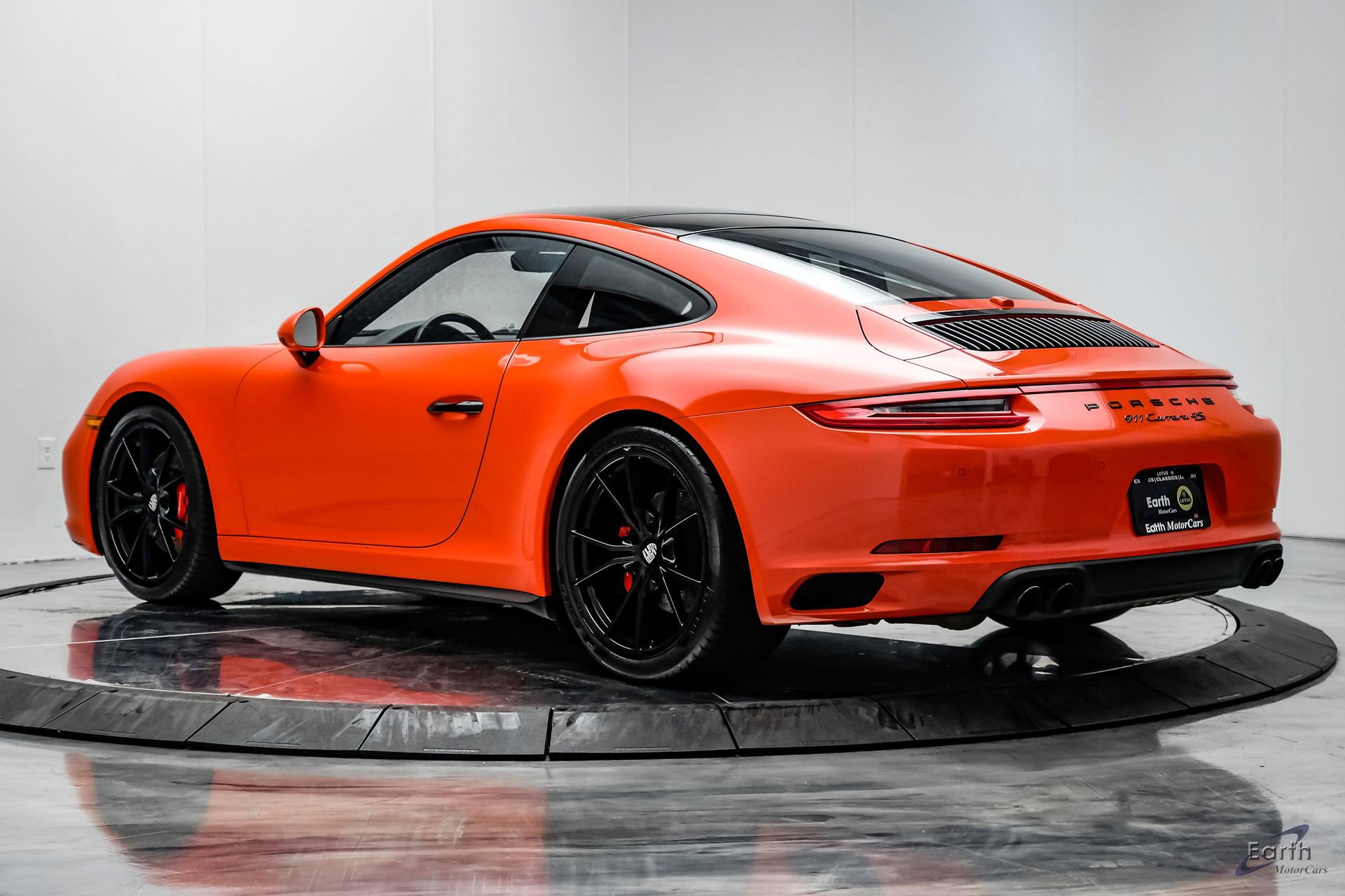 Used 2018 Porsche 911 Carrera 4S AWD/4WD image 8