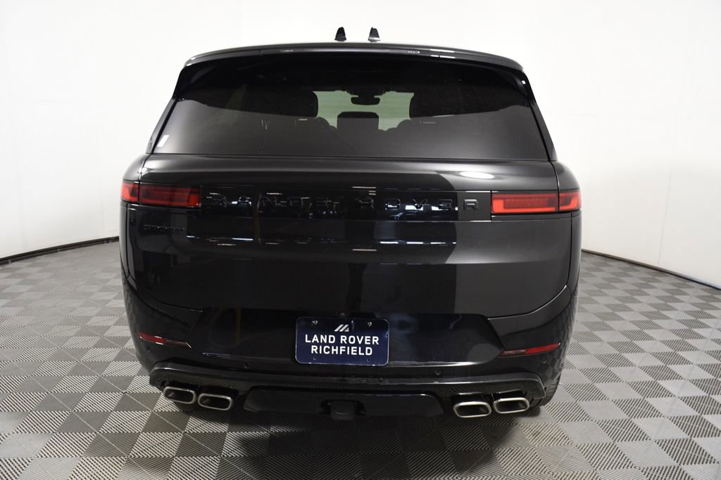 Certified 2025 Land Rover Range Rover Sport Dynamic SE image 5