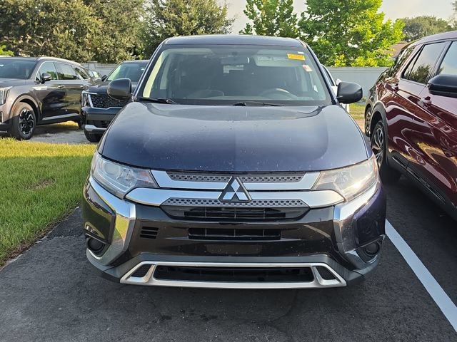 Used 2019 Mitsubishi Outlander ES FWD image 2