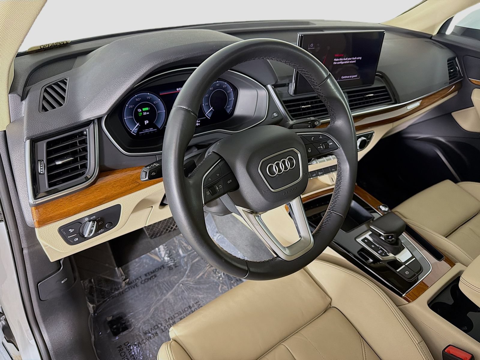 Used 2023 Audi Q5 e Premium w/ Convenience Package AWD/4WD image 9
