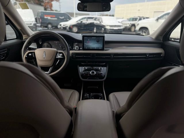 Certified 2022 Lincoln Corsair FWD image 23