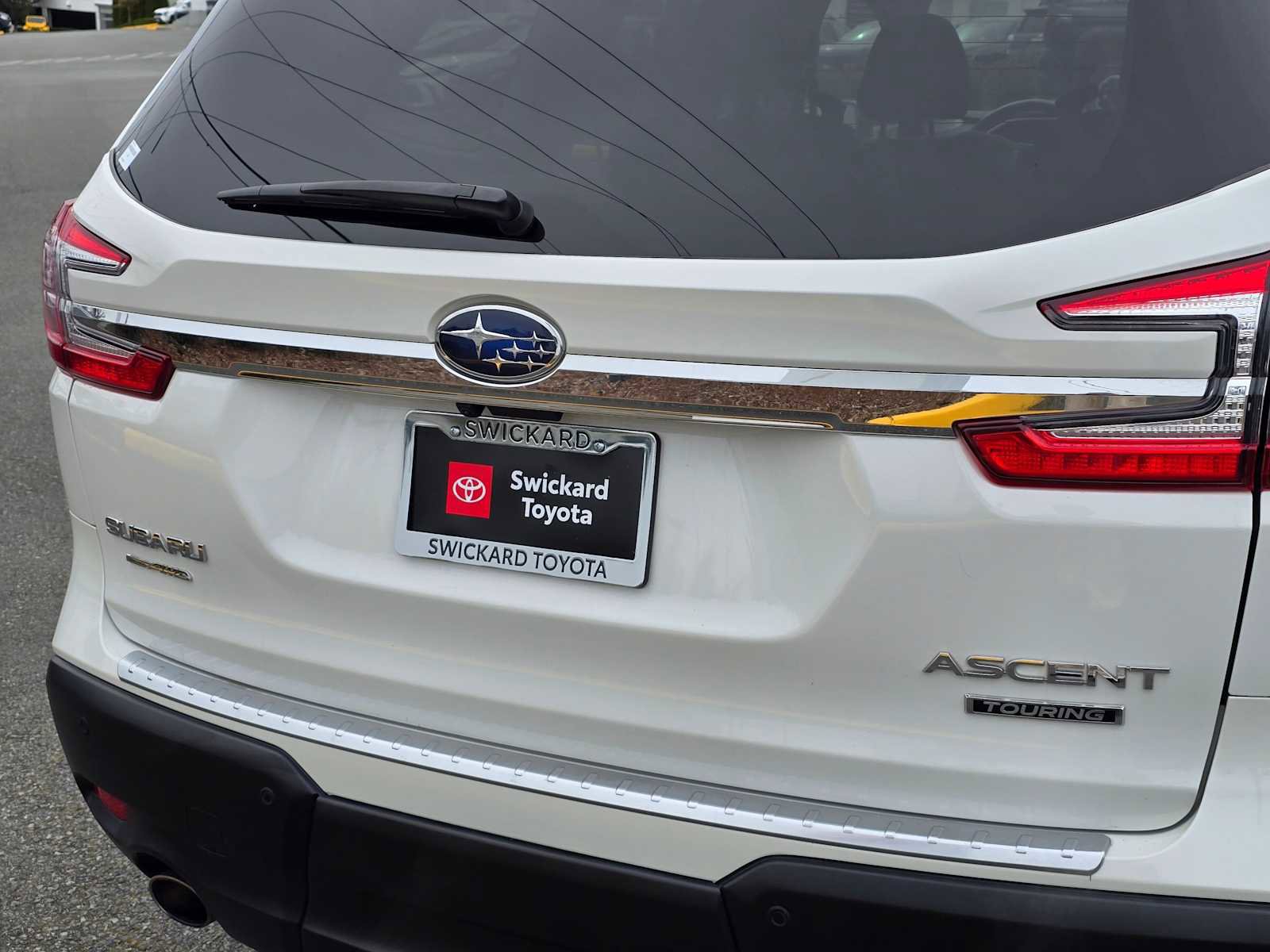 Used 2023 Subaru Ascent Touring image 16