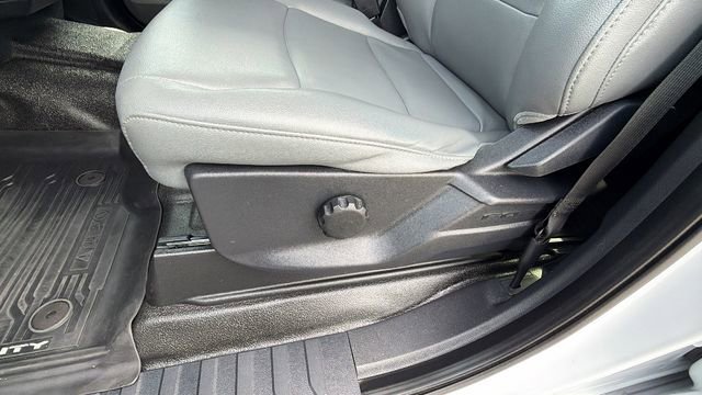 Used 2023 Ford F250 XL w/ XL Chrome Package image 22