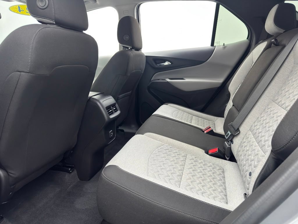 Used 2024 Chevrolet Equinox LS w/ LS Convenience Package AWD/4WD image 34