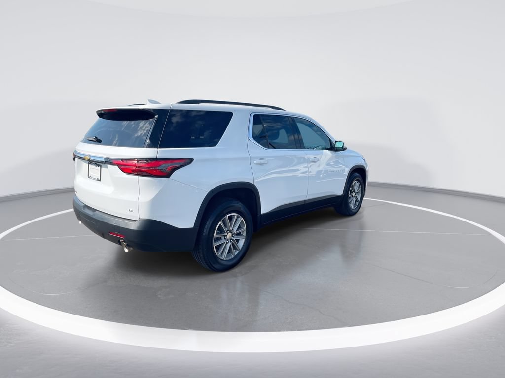 Used 2023 Chevrolet Traverse LT AWD/4WD image 8