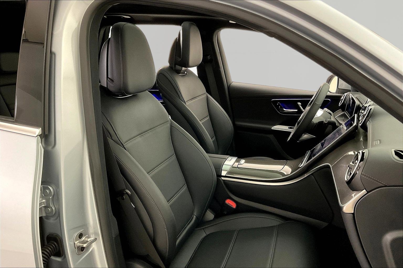 Certified 2025 Mercedes-Benz GLC 300 4MATIC image 29