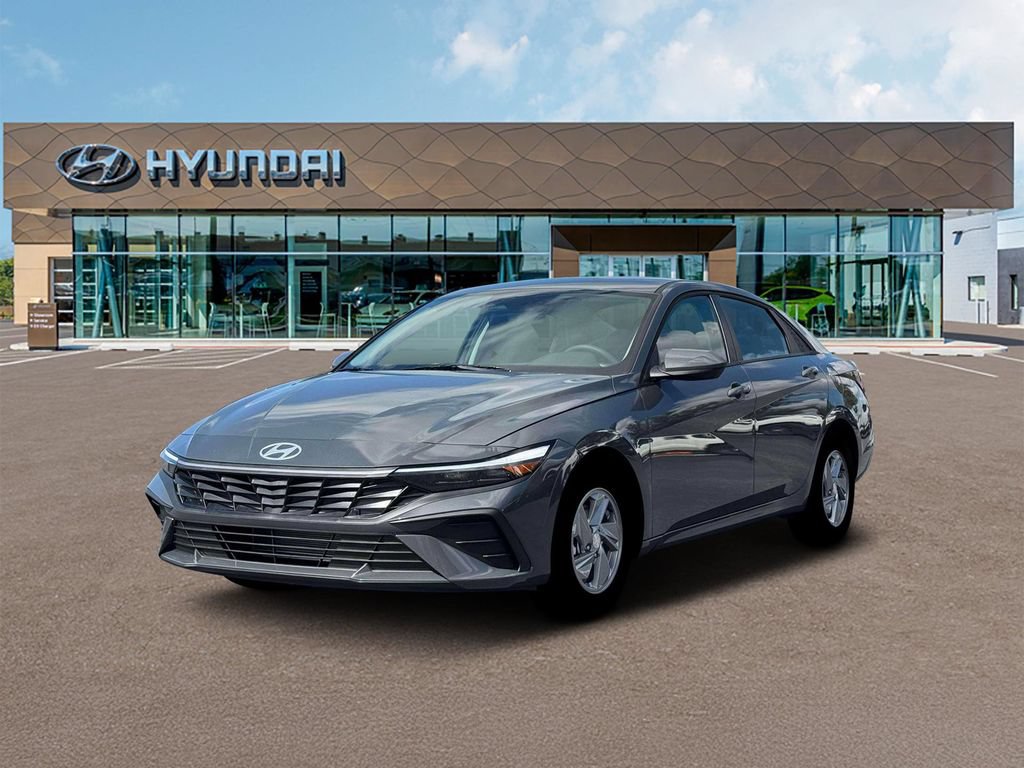 New 2026 Hyundai Elantra SE