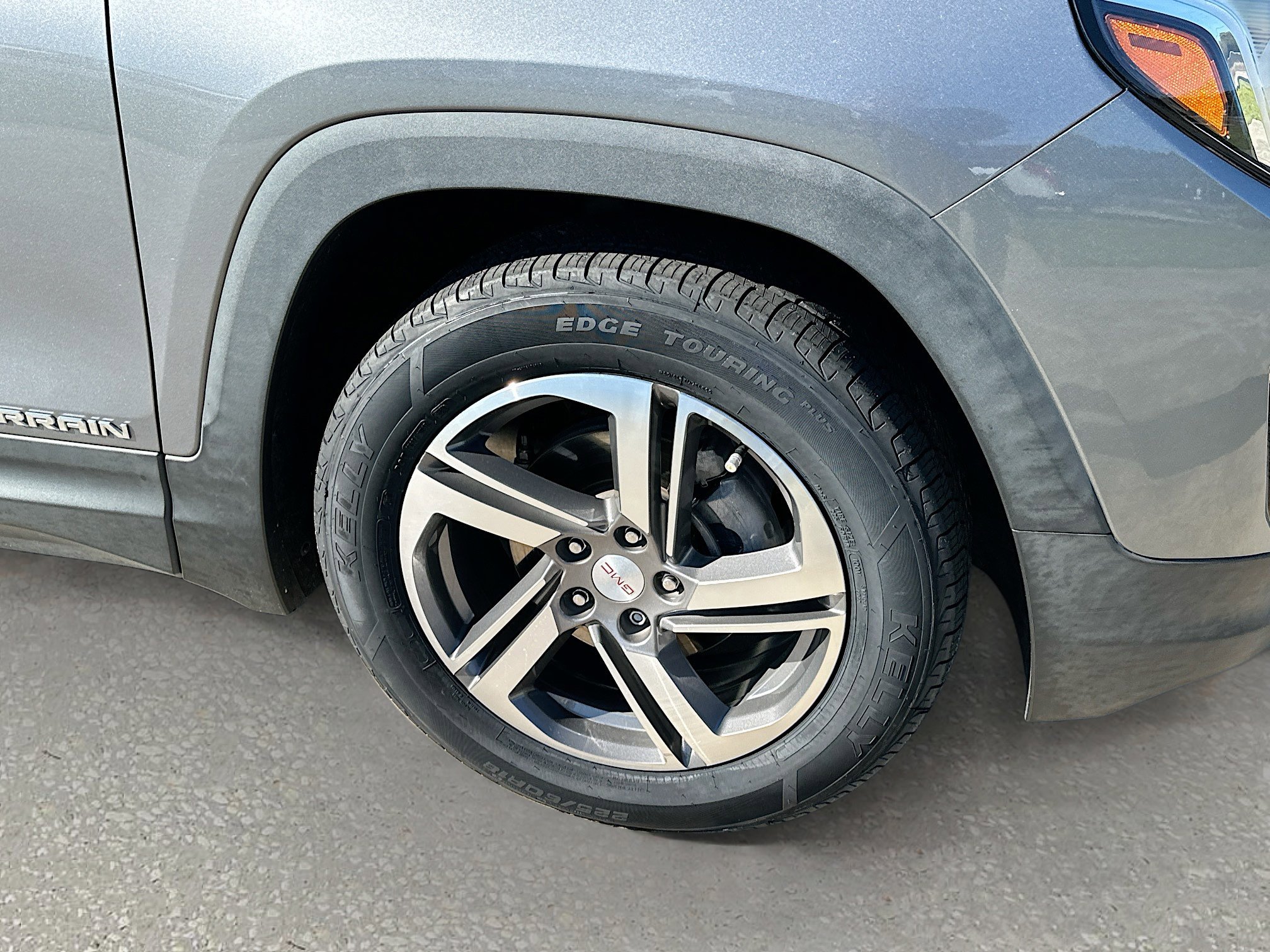 Used 2020 GMC Terrain SLT w/ Preferred Package image 28