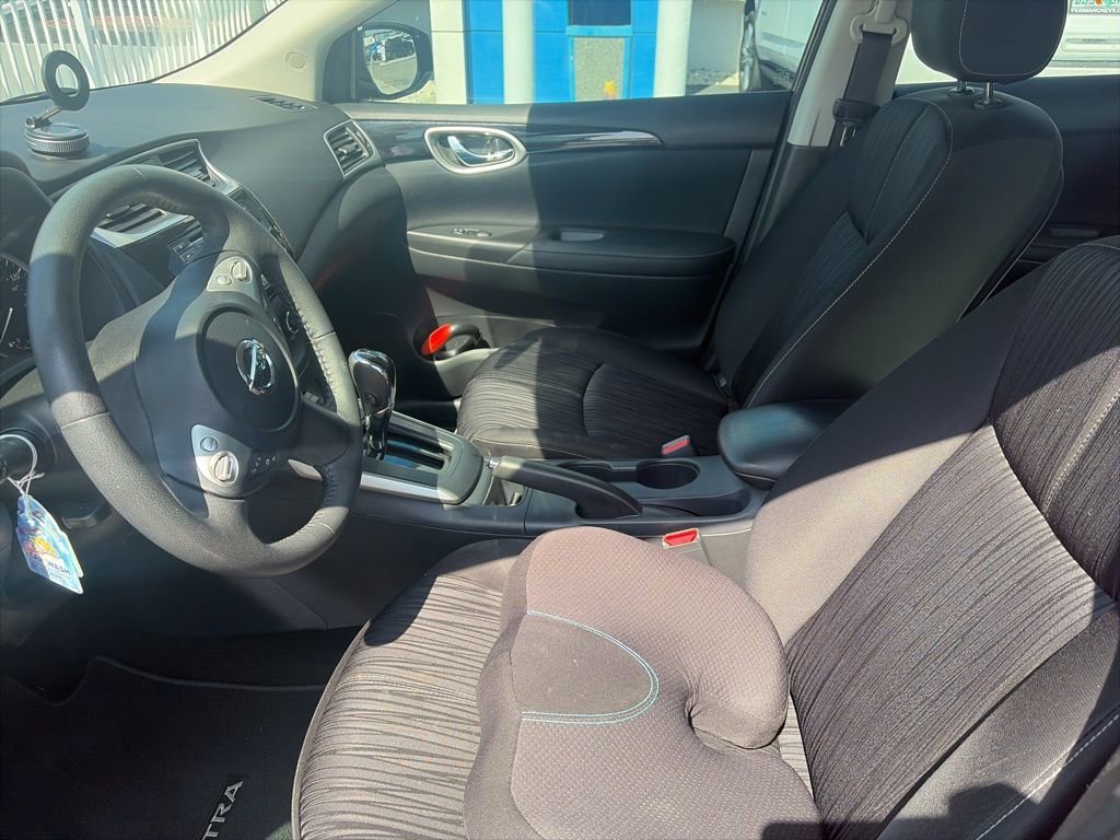 Used 2017 Nissan Sentra SV FWD image 12