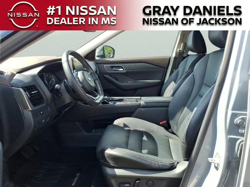Used 2021 Nissan Rogue SL FWD image 22