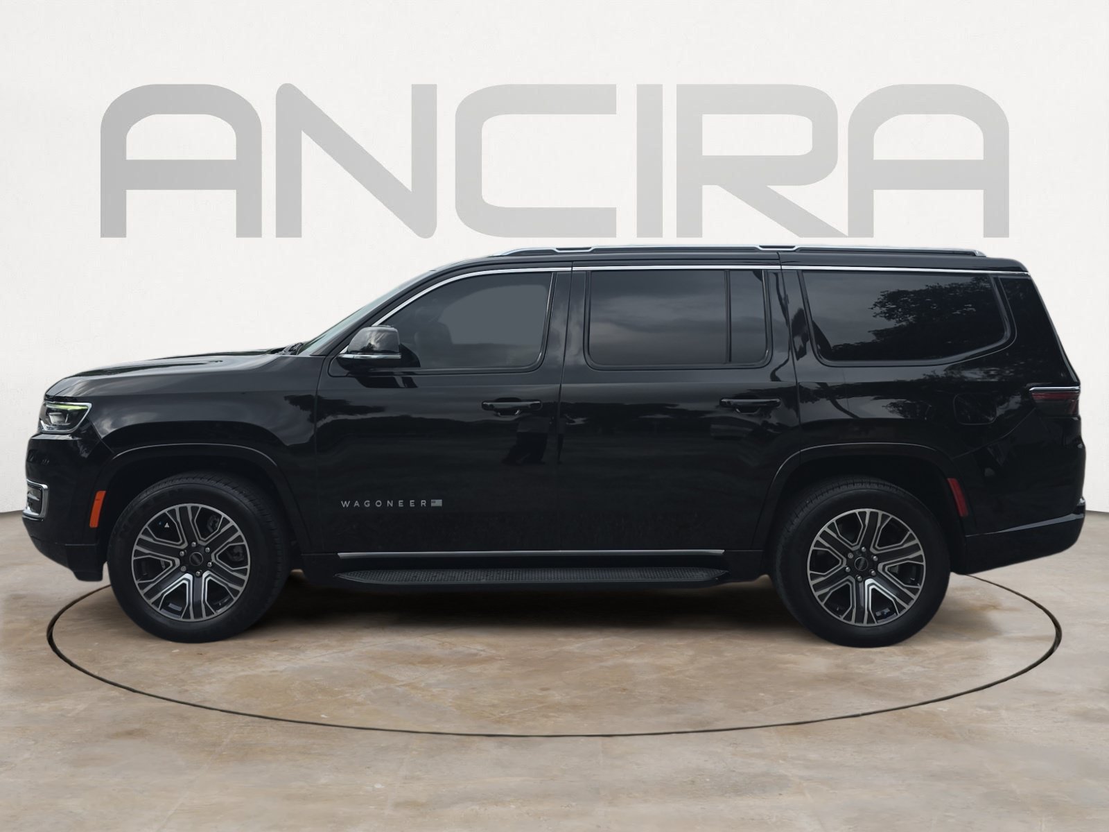 Used 2025 Jeep Wagoneer 4WD w/ Premium Group I image 7
