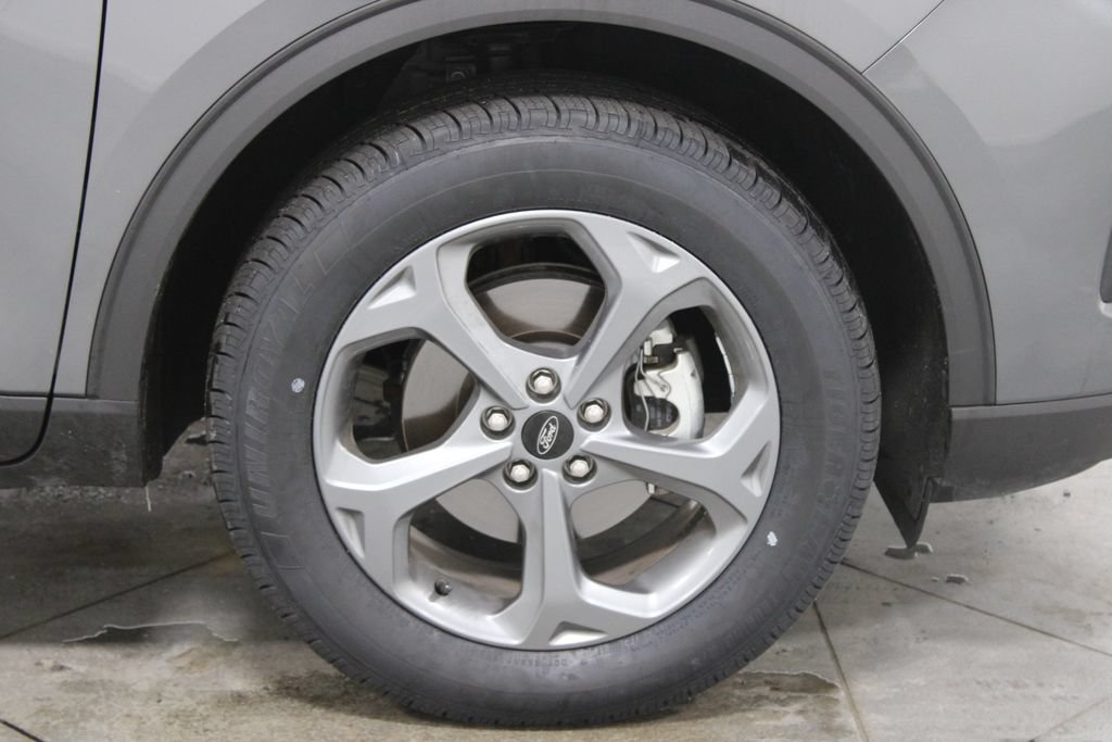 Used 2025 Ford Escape ST-Line AWD/4WD image 12