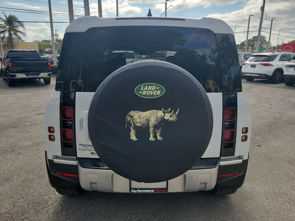 Used 2021 Land Rover Defender 110 image 7