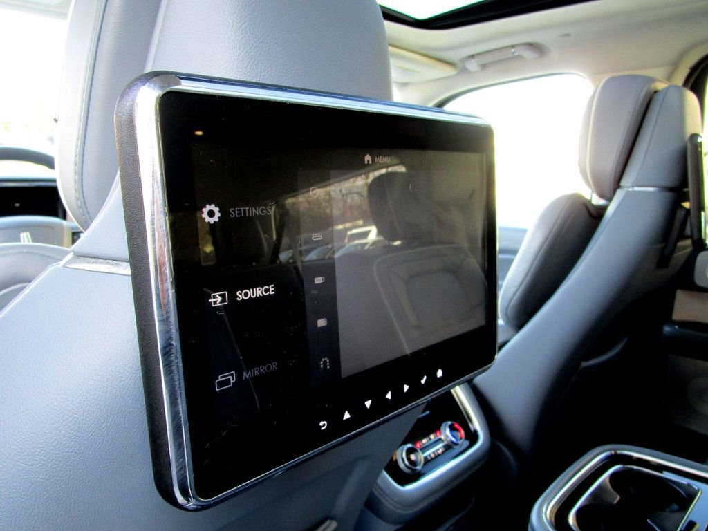 Used 2021 Lincoln Navigator L Black Label w/ Cargo Convenience Package image 37