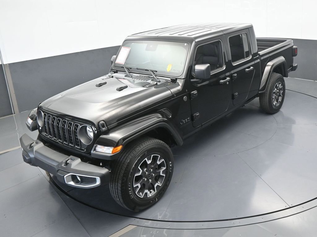 Used 2024 Jeep Gladiator Sport w/ Premium Package image 46
