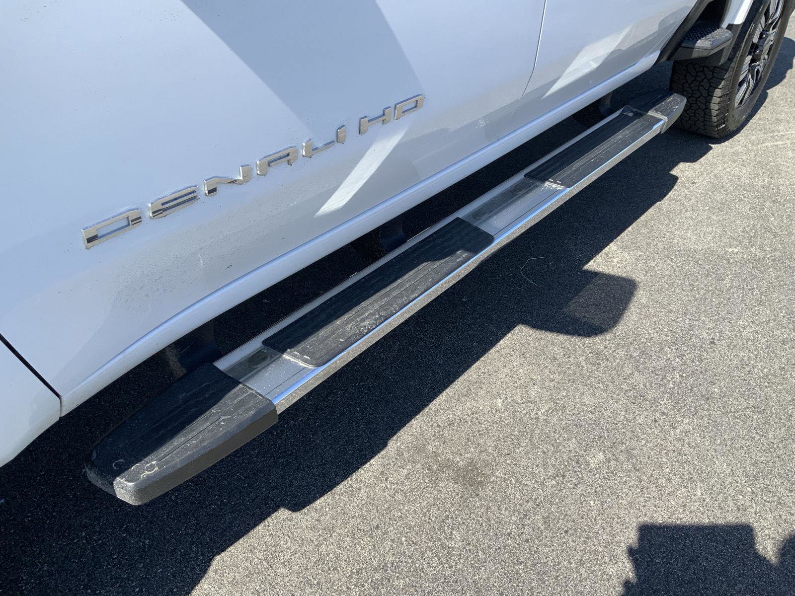 Used 2024 GMC Sierra 3500 Denali image 19