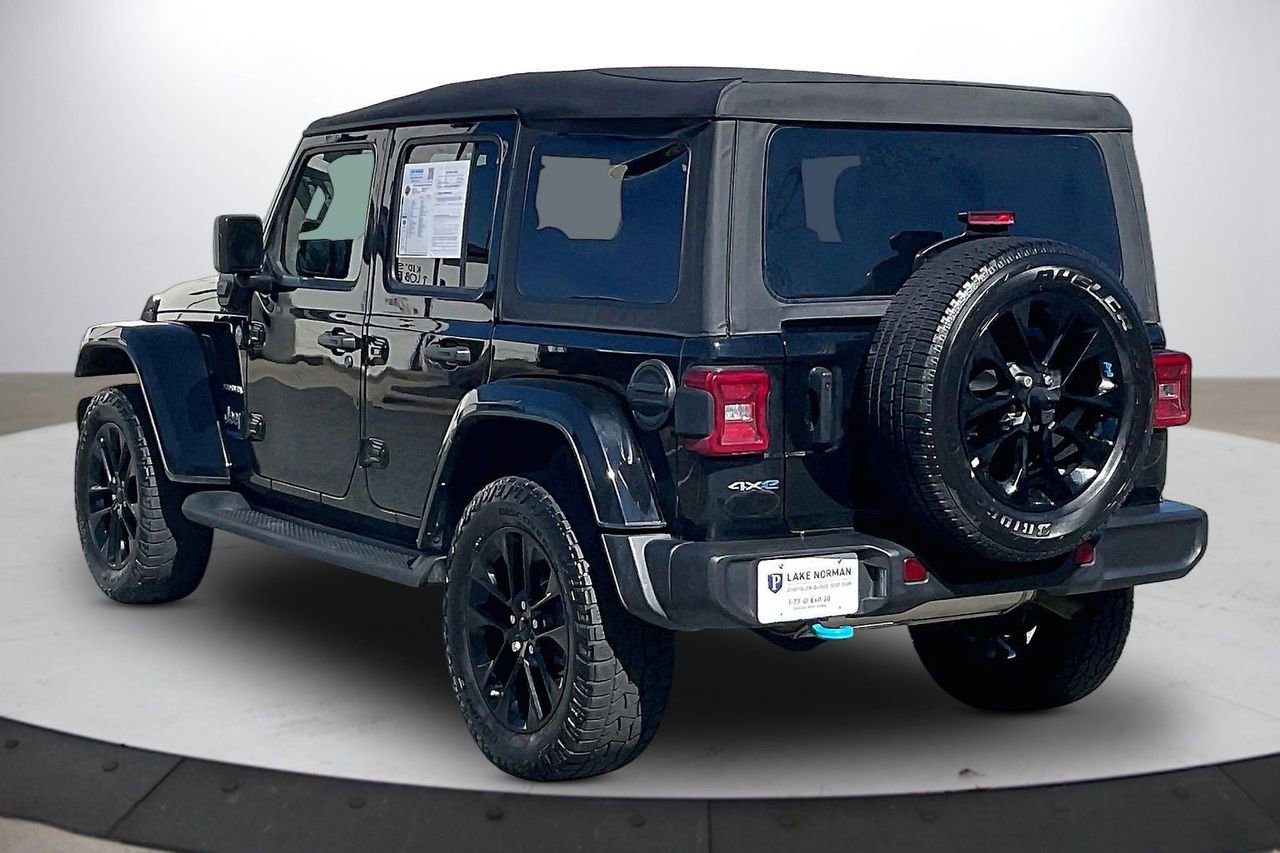 Used 2022 Jeep Wrangler Unlimited Sahara image 7
