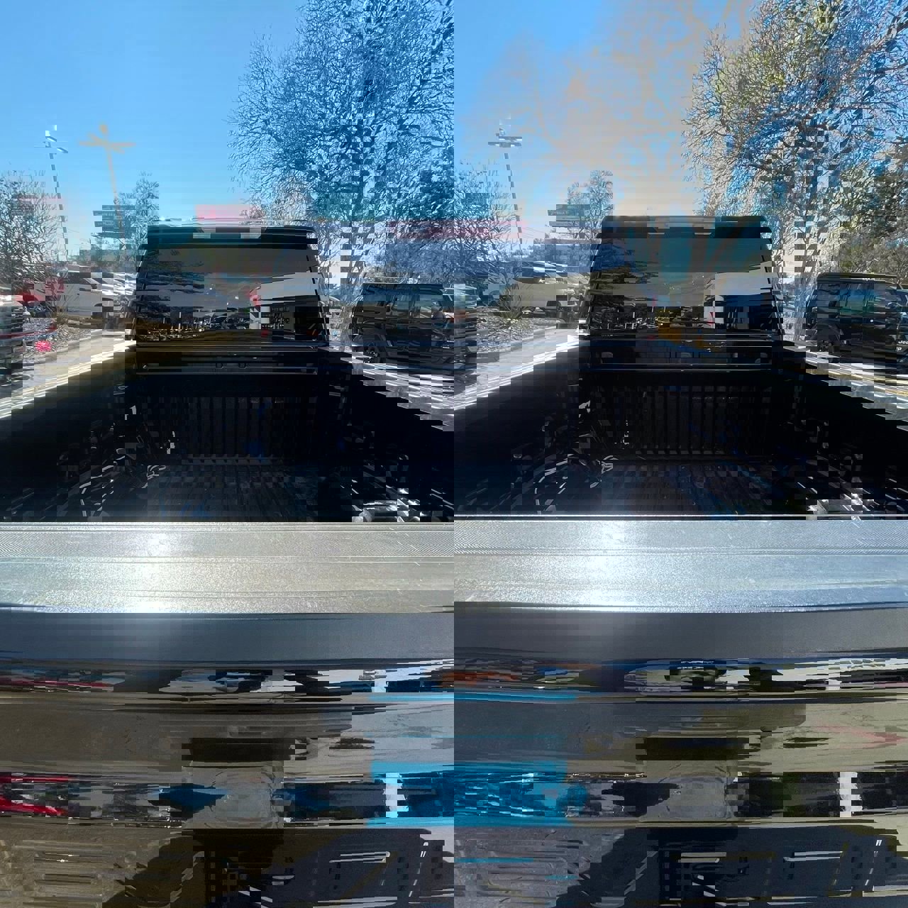 Used 2023 Chevrolet Silverado 1500 Custom image 26